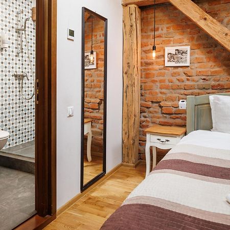 Wood House Republicii Hotel Брашов Екстериор снимка