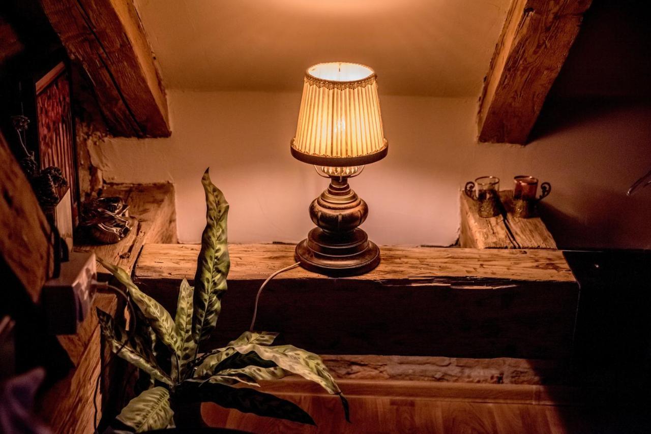 Wood House Republicii Hotel Брашов Екстериор снимка