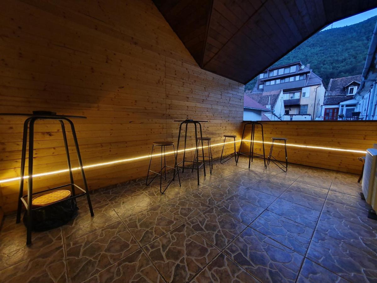 Wood House Republicii Hotel Брашов Екстериор снимка