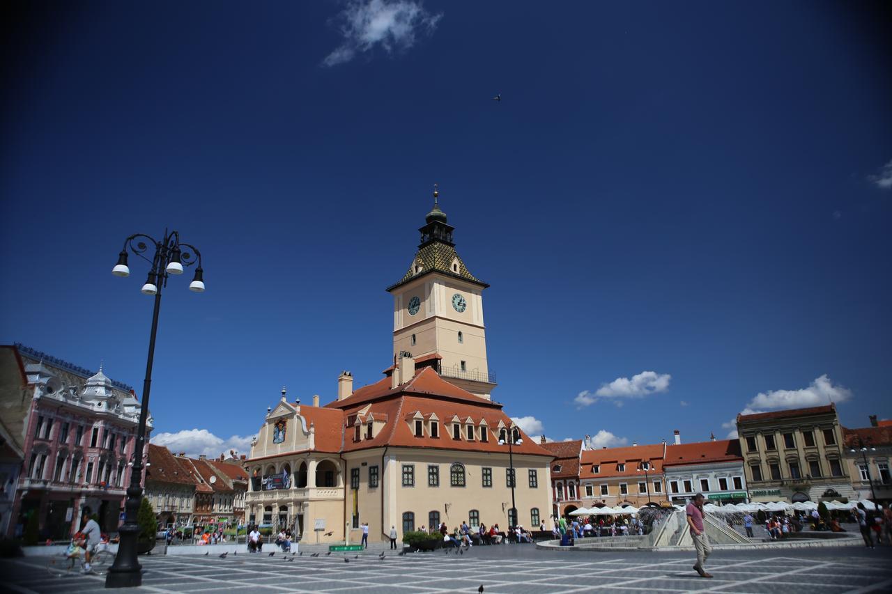 Wood House Republicii Hotel Брашов Екстериор снимка